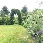 Bed and Breakfast Thuroe 3*